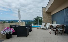 Casa Moderna Na Aldeia